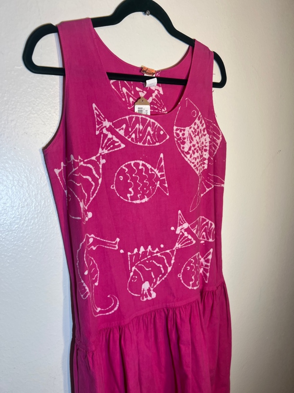Vintage 80s Hot Pink Cotton Sleeveless Maxi Dress with White Batik Fish Print S - Picture 2 of 6